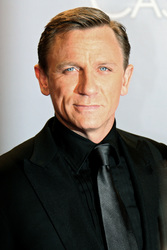 Daniel Craig