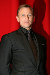 Daniel Craig
