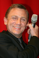 Daniel Craig