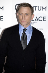 Daniel Craig