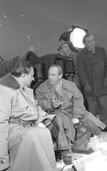 Géza von Cziffra (Mitte)