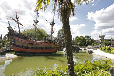 Pirates Beach und Pirates of the Caribbean