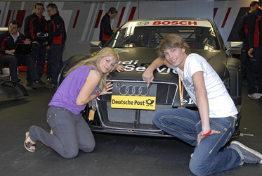 Katie Pfleghar, Raul Richter