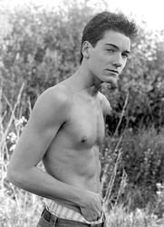 Junge in der Natur / Boy in the Nature