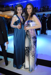 Loretta Stern, Mina Tander