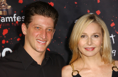 Josh Fineman, Elle Travis