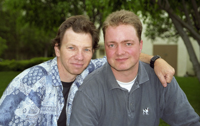 Max Grodénchik, Torsten Karsch