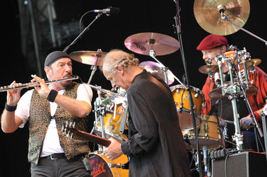 Ian Anderson, Martin Barre, Doane Perry