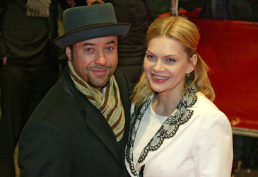 Jan Josef Liefers, Anna Loos