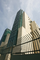 Hauptsitz des MI6 bei Vauxhall Cross
