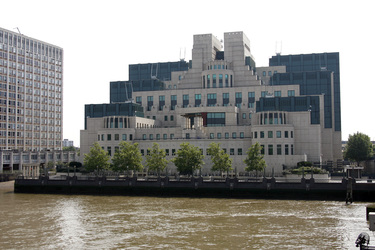 Hauptsitz des MI6 bei Vauxhall Cross