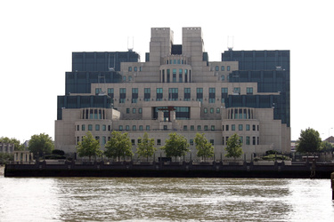 Hauptsitz des MI6 bei Vauxhall Cross