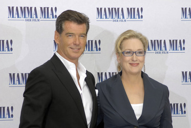 Pierce Brosnan, Meryl Streep