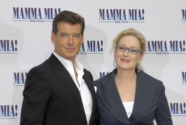 Pierce Brosnan, Meryl Streep