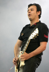 James Dean Bradfield