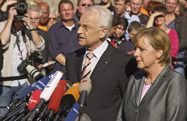 Edmund Stoiber, Angela Merkel