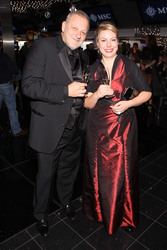 Leonard Lansink mit Begleitung