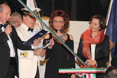 Gianluigi Aponte, Eros Ramazotti, Giuliani Bossi, Sophia Loren, Anne-Marie Idrac
