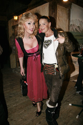 Gloria Gray, Barbara Herzsprung