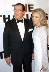 Roger Moore mit Gattin Christina 'Kiki' Tholstrup