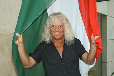 János Kóbor (Omega)