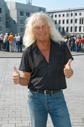 János Kóbor (Omega)