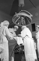 Schönheitsoperation