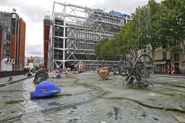 Strawinski-Brunnen / Tinguely-Brunnen