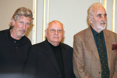 Roger Waters, Michail Gorbatschow, Christopher Lee