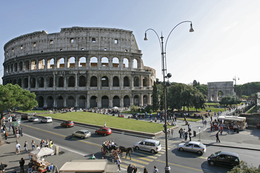 Colosseo / Kolosseum und Arco di Costantino / Konstantinsbogen