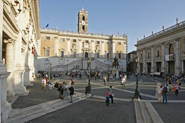 Palazzo Senatorio / Senatorenpalast