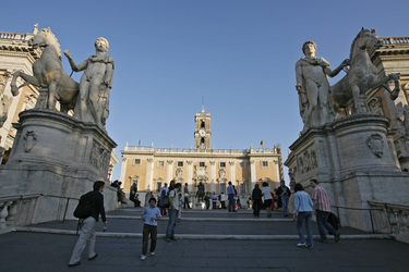 Palazzo Senatorio / Senatorenpalast