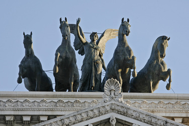 Statue auf dem Monumento Vittorio Emanuele II / Nationaldenkmal für Viktor Emanuel II.
