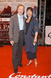 Otto Sander, Monika Hansen