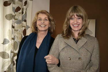 Senta Berger, Caroline Peters