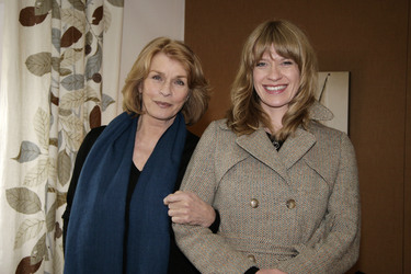 Senta Berger, Caroline Peters