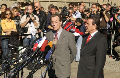 Franz Müntefering, Gerhard Schröder