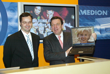 Christian Eigen, Gerhard Schröder