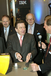 Gerhard Schröder, Herbert Schmalstieg