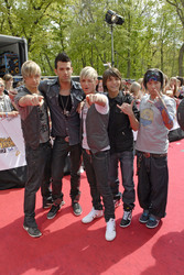 Richie Stringini, Jay Khan, Chris Watrin, Vince Thomas, Izzy Gallegos