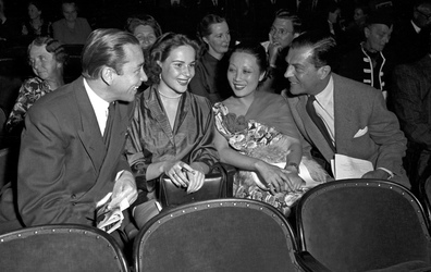 Michi Tanaka, Viktor de Kowa