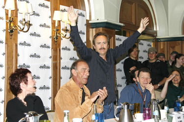 Nana Visitor, Marc Alaimo, Jeffrey Combs, Max Grodénchik