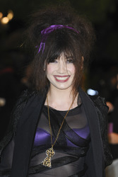 Daisy Lowe