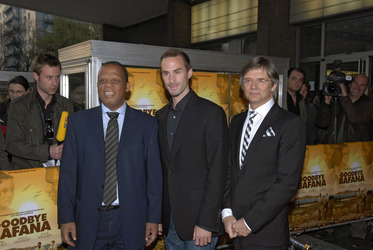 Moses Chikane, Joseph Fiennes, Bille August