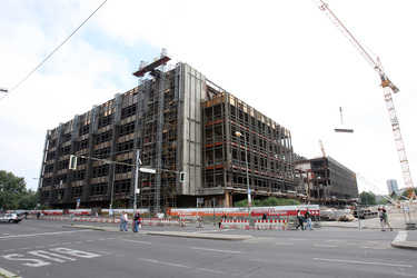 Palast der Republik während der Demontage