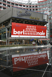 Berlinale Werbung am CineStar Kino im Sony Center