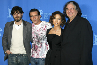 Simon Fields, Antonio Banderas, Jennifer Lopez, Gregory Nava