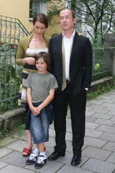 Melika Foroutan, Jannik Brengel, Ulrich Noethen