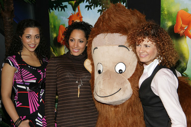 Nadja Benaissa, Jessica Wahls, Lucy Diakowska