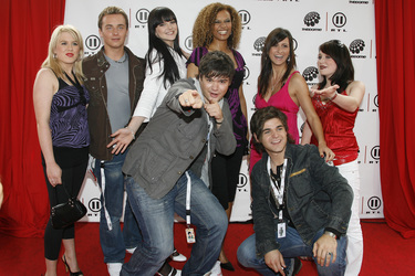 Lisa Bund, Martin Stosch, Lauren Talbot, Francisca Urio, Laura Martin, Julia Falke, Jonathan & Thomas Enns